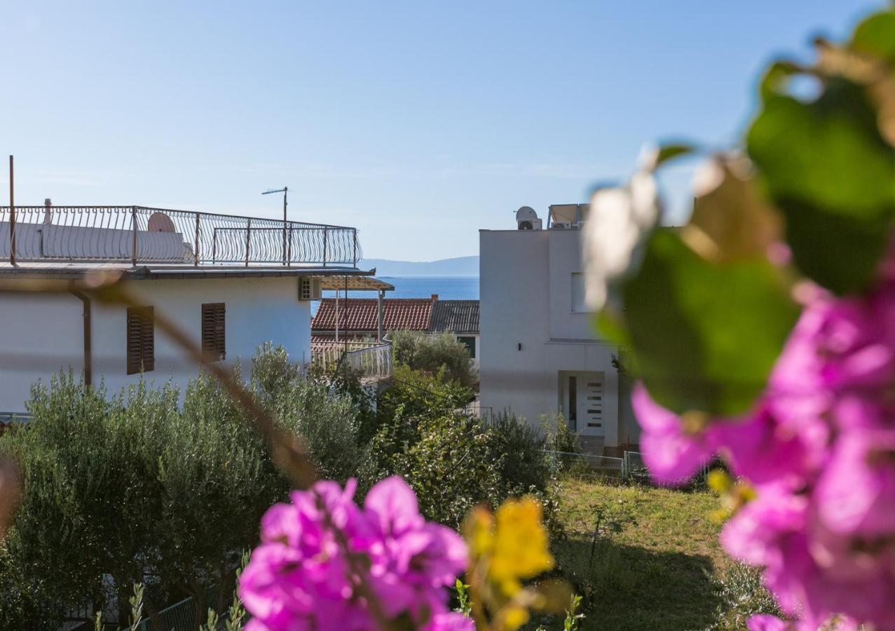 Apartments By The Sea Seget Vranjica, Trogir - 1038 Bagian luar foto