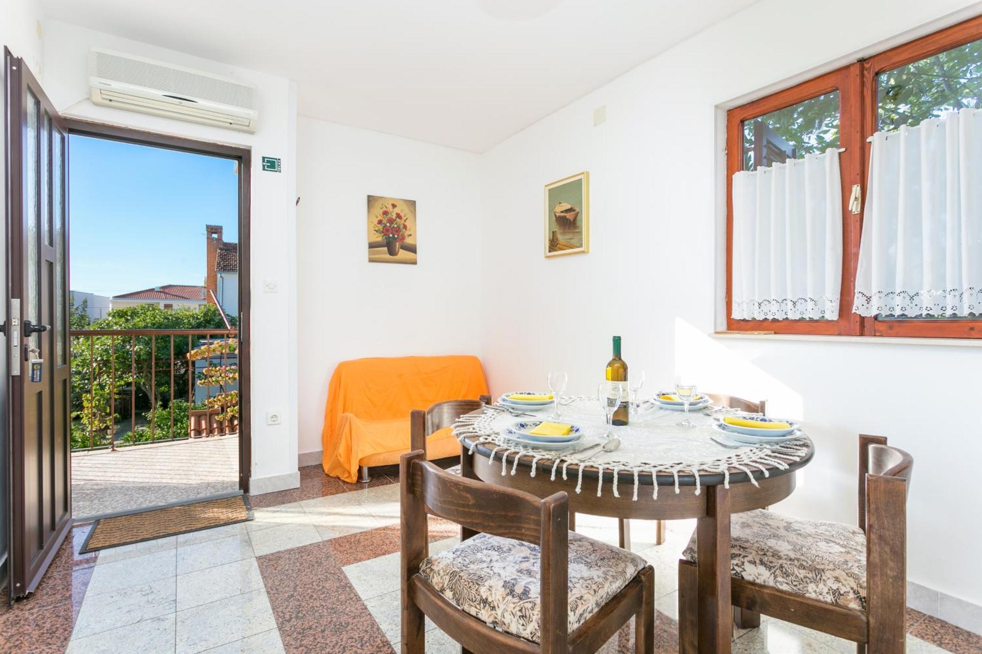 Apartments By The Sea Seget Vranjica, Trogir - 1038 Bagian luar foto